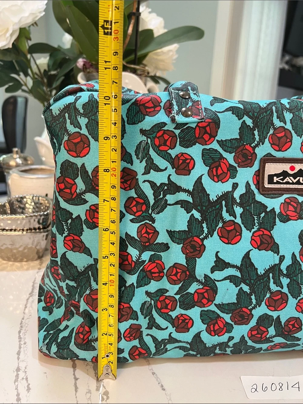 Kavu Getaway weekender bag Turquoise Red Rose-Print Tote
